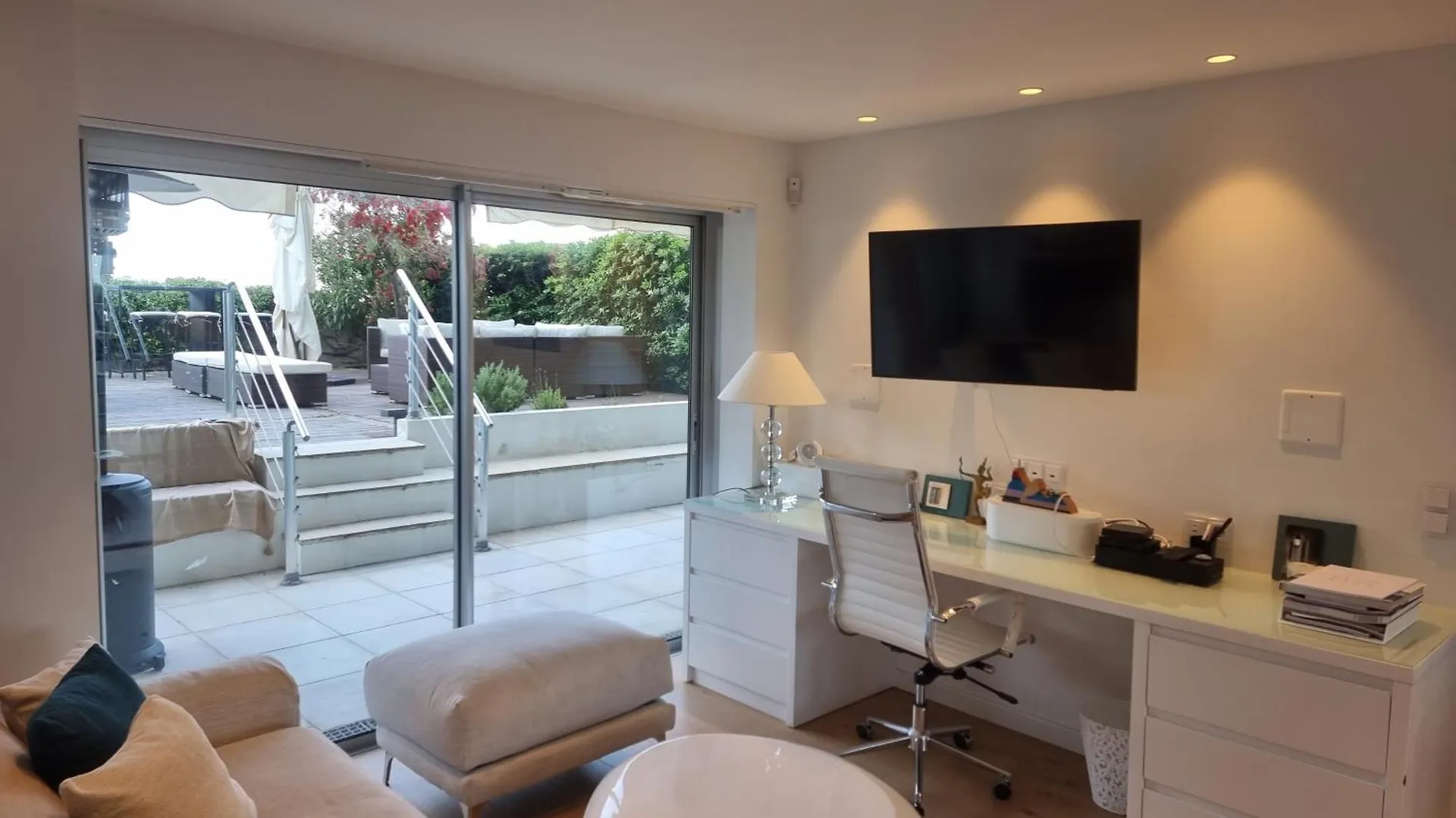 Superbe Appartement-Villa, Palm Beach - Croisette - Front De Mer Cannes
